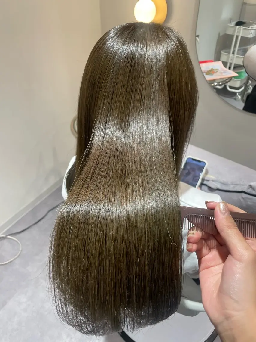 【平日限定】🫧憧れの艶々ヘアに！🫧カット＋髪質改善カラー＋トリートメント¥15,400→¥9,900の写真