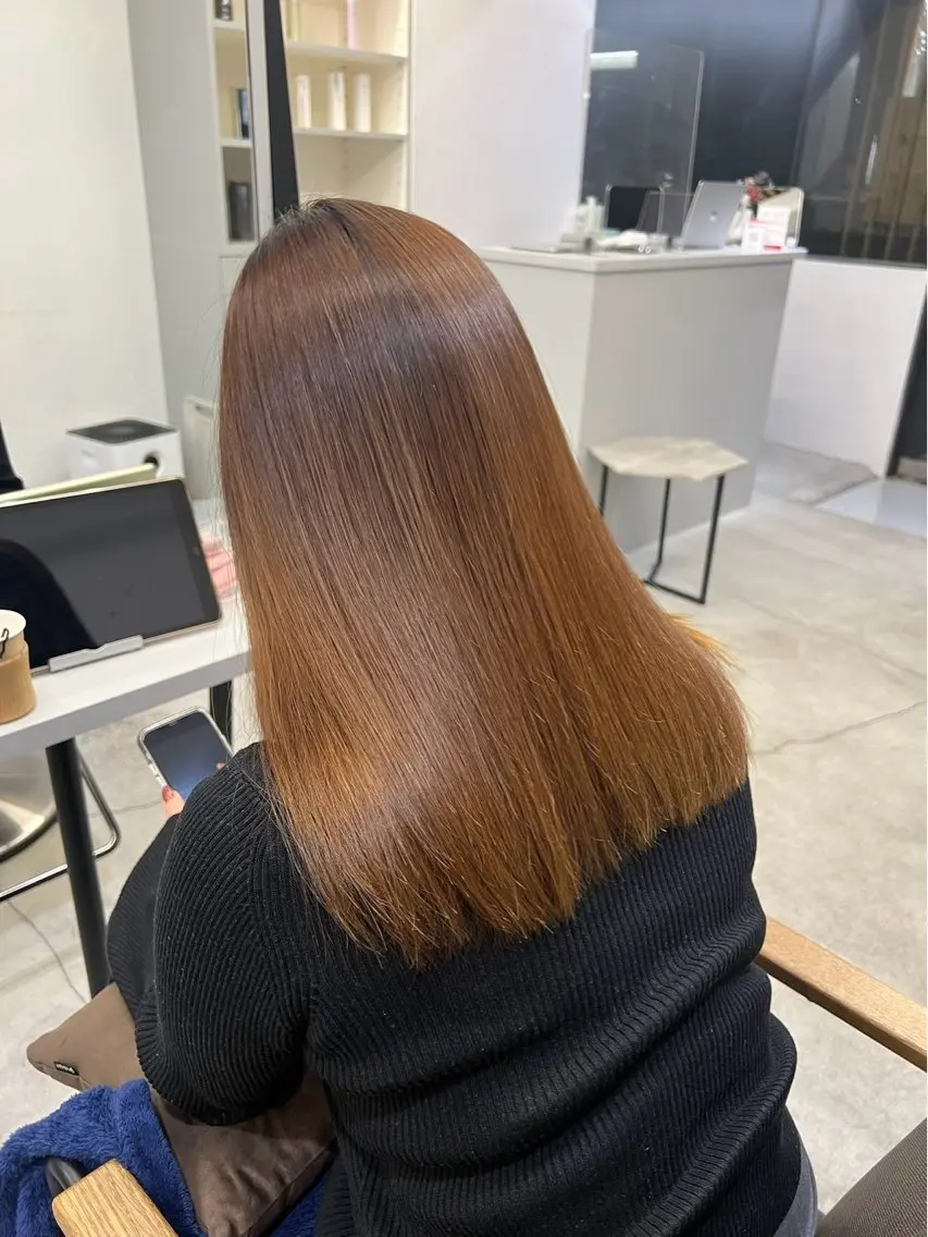 セミロング パーマ 髪質改善 レイヤーカット 縮毛矯正 トリートメント 酸性ストレート 縮毛矯正 🍒モテ暖色カラー × うる艶✧ ゆなのヘアスタイル