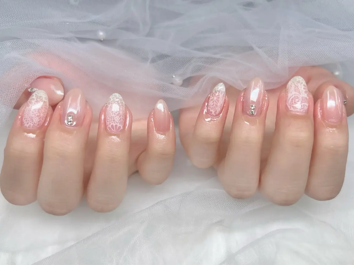 ネイル ブルー チークネイル ドット フレンチネイル ジェルネイル ハンドネイル Kei Nail Salonのネイルデザイン