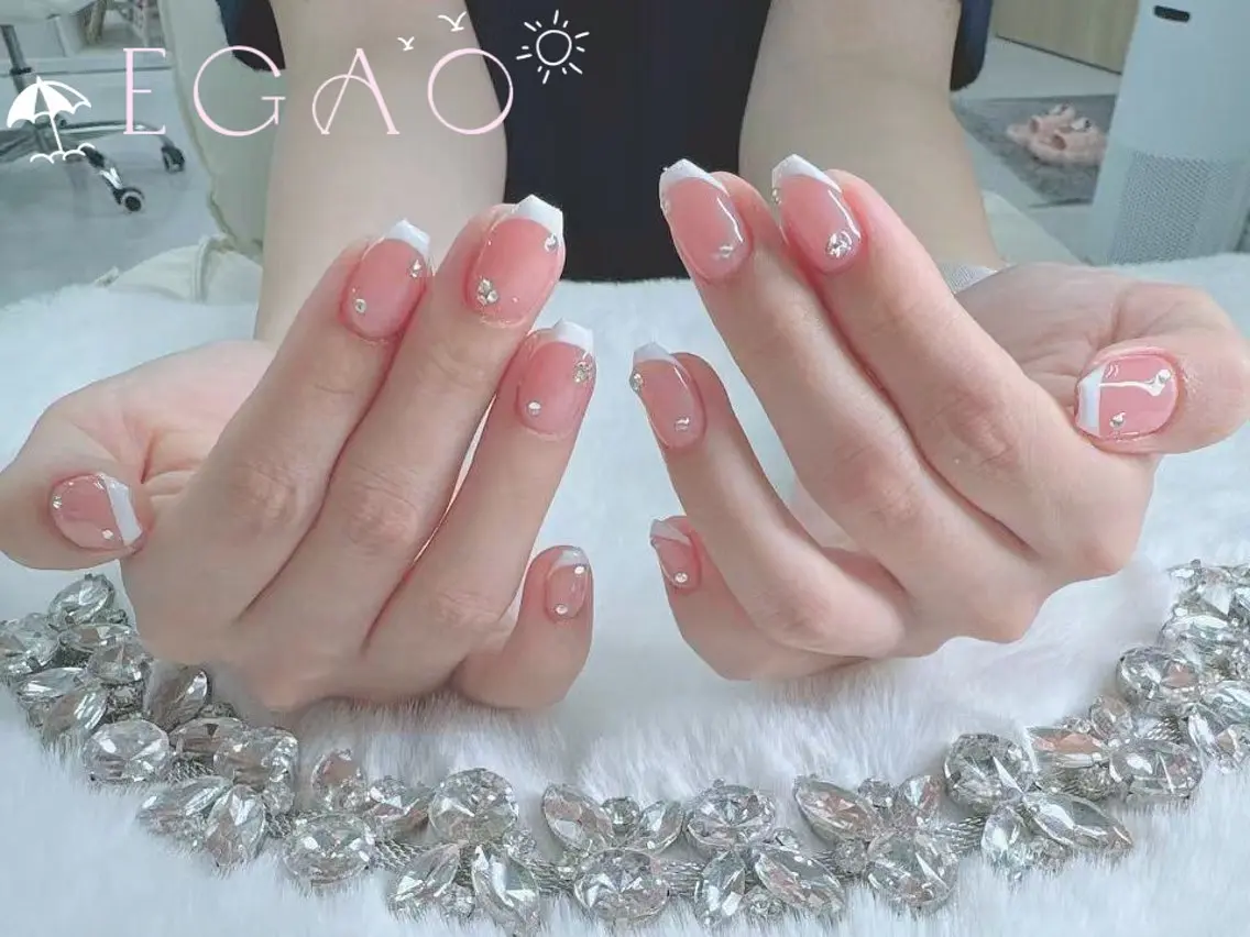 ネイル アートネイル フットネイル フレンチネイル ジェルネイル グラデーション ハンドネイル EGAO NAIL 錦糸町店のネイルデザイン