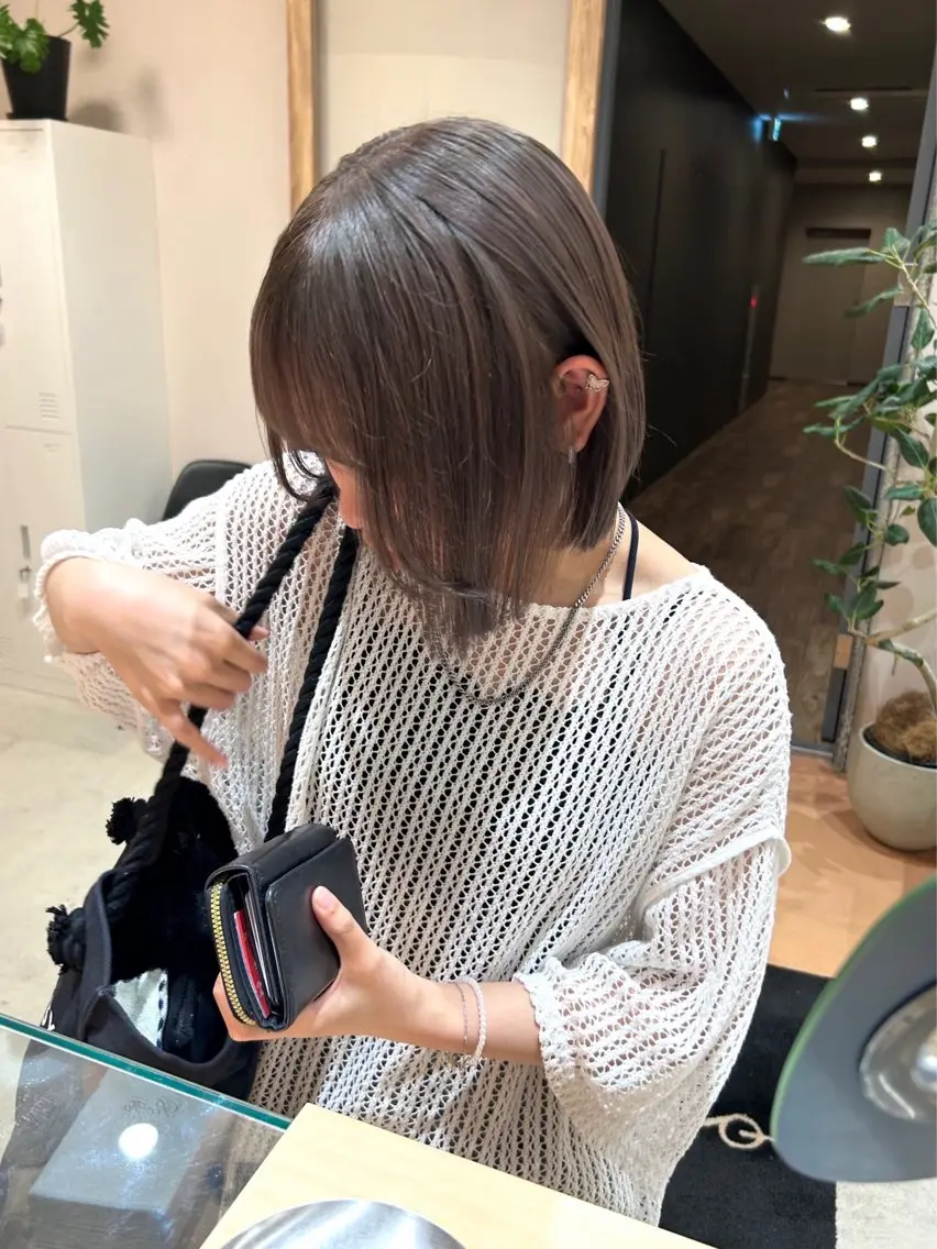 ミディアム カラー 山本 沙来のヘアスタイル