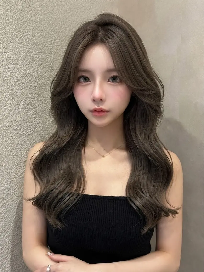 ロング くびれヘア 顔周りカット 韓国風ヘア レイヤーカット サイドバング カット ヘアカラー ワンホンヘア/ レイヤー/韓国/石川のヘアスタイル