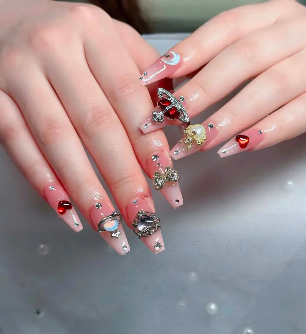 ネイル アートネイル ボルドー フレンチネイル ジェルネイル 氷ネイル・うるうるネイル Julie NailSalonのネイルデザイン