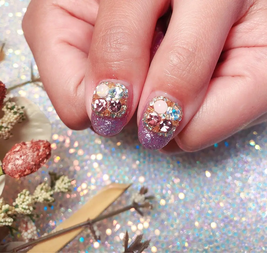 ネイル グラデーション ラメ(グリッター) 🍭Kiara Nail🍭のネイルデザイン