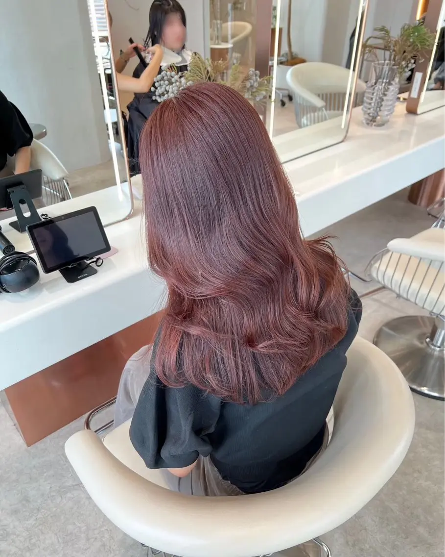 セミロング カラー 艶髪レイヤー AZUSAのヘアスタイル