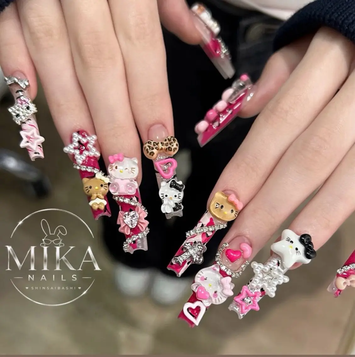 ネイル ハンドネイル Rina Mika Nailsのネイルデザイン