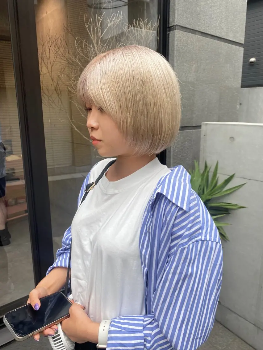 ショート カラー ヘアカラー トリートメント kaho🧸 / 大人styleのヘアスタイル