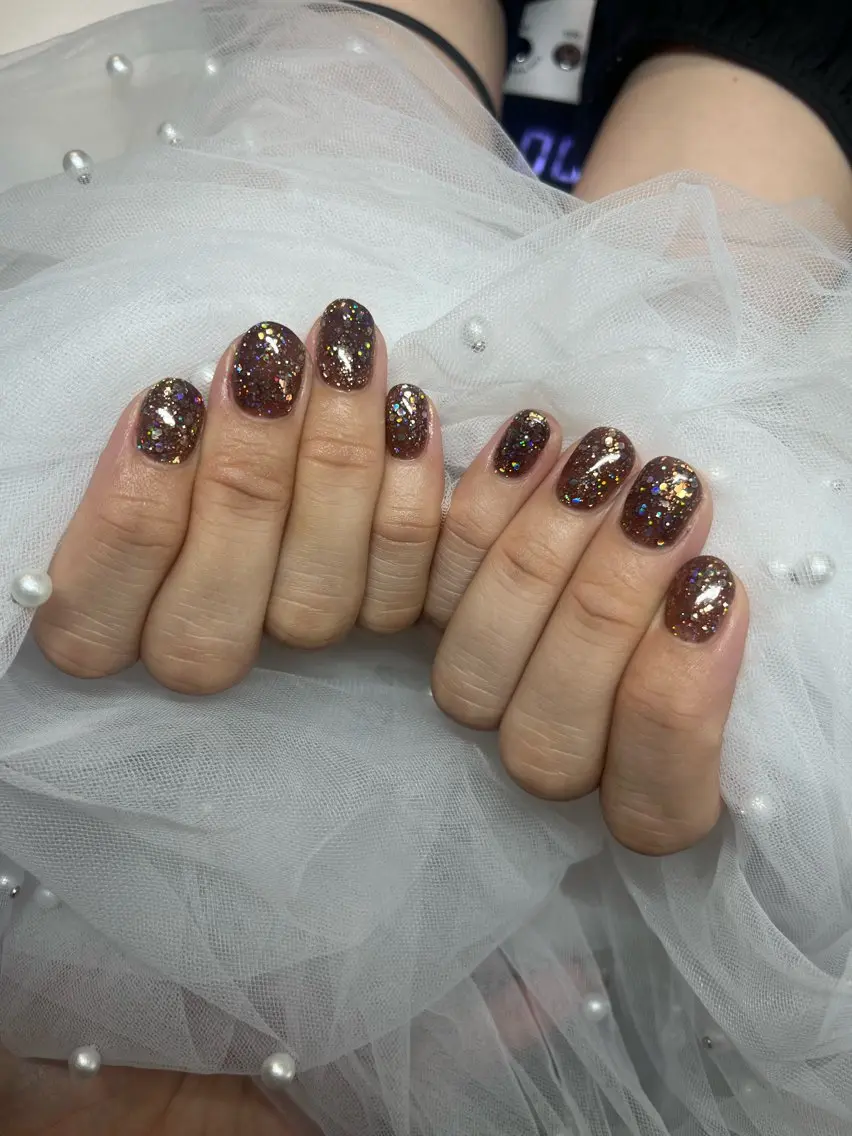 ネイル 斧田 莉穂のネイルデザイン