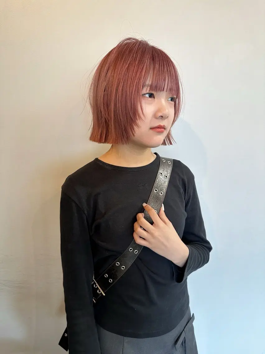 ショート 切りっぱなしボブ ボブ 顔まわりレイヤー レイヤーカット ハッシュカット🎀 レイヤーカットのヘアスタイル