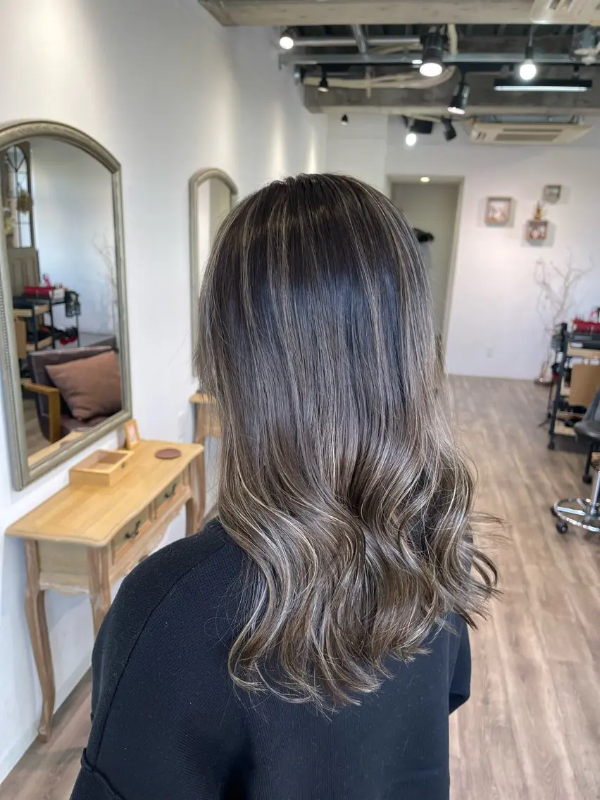 ロング カラー ヘアカラー Felice Erikaのヘアスタイル