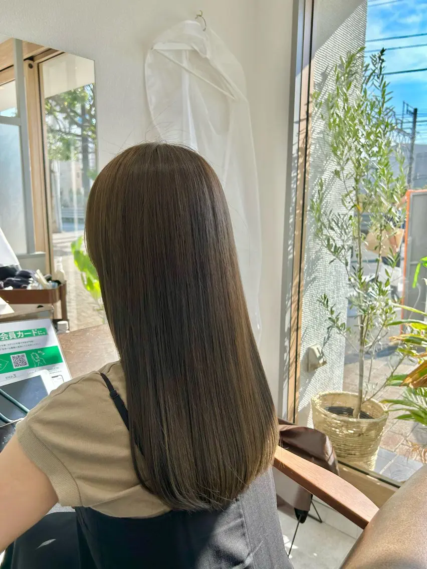 ロング カラー ベージュカラー オリーブベージュ 髪質改善 カット ヘアカラー トリートメント 久保田康雅 辻堂 髪質改善×縮毛矯正のヘアスタイル