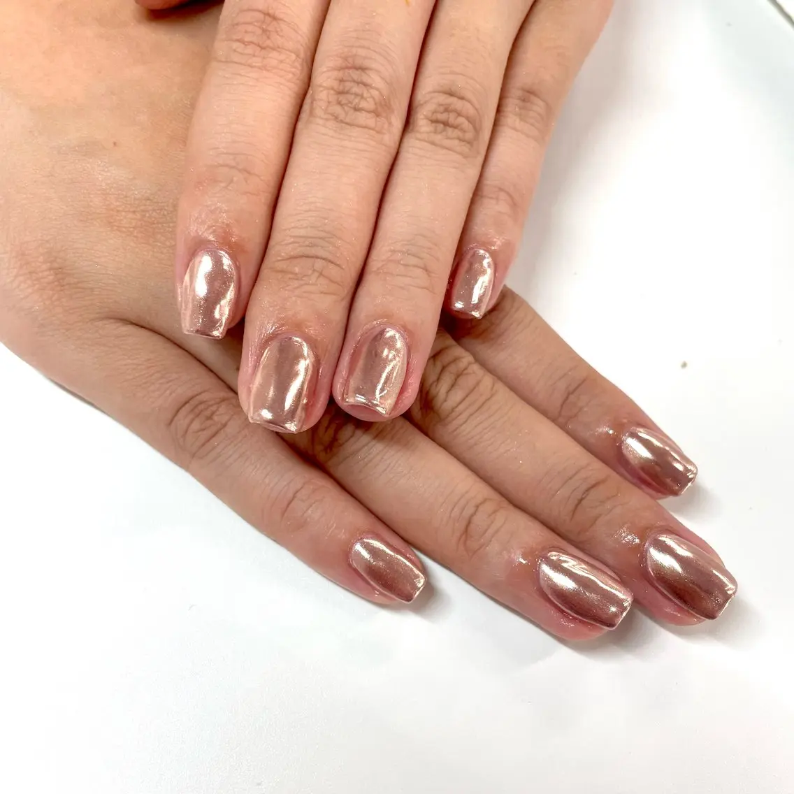 ネイル ブルー ゴールド ミラーネイル オレンジ ピンク MAXKELLY EMIのネイルデザイン