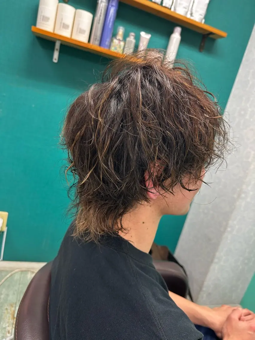 セミロング パーマ 三原 友美のヘアスタイル
