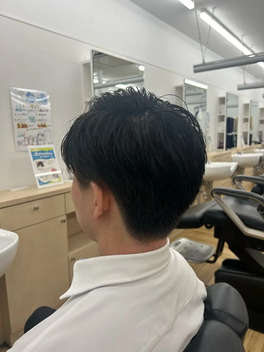 ミディアム メンズ カット トミオカ ⸌⍤⃝⸍のヘアスタイル