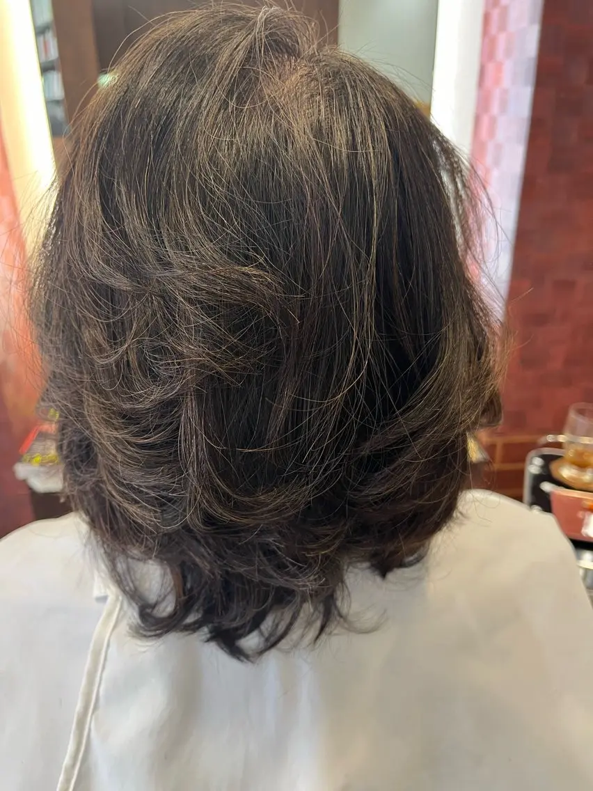 ミディアム カラー 織田 英之のヘアスタイル
