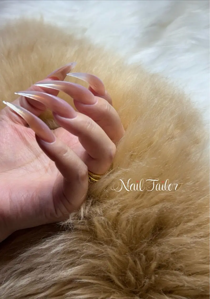 ネイル クリアネイル 長さ出し ジェルネイル ロングネイル ピンク ハンドネイル NailTailor ネイルテイラーのネイルデザイン