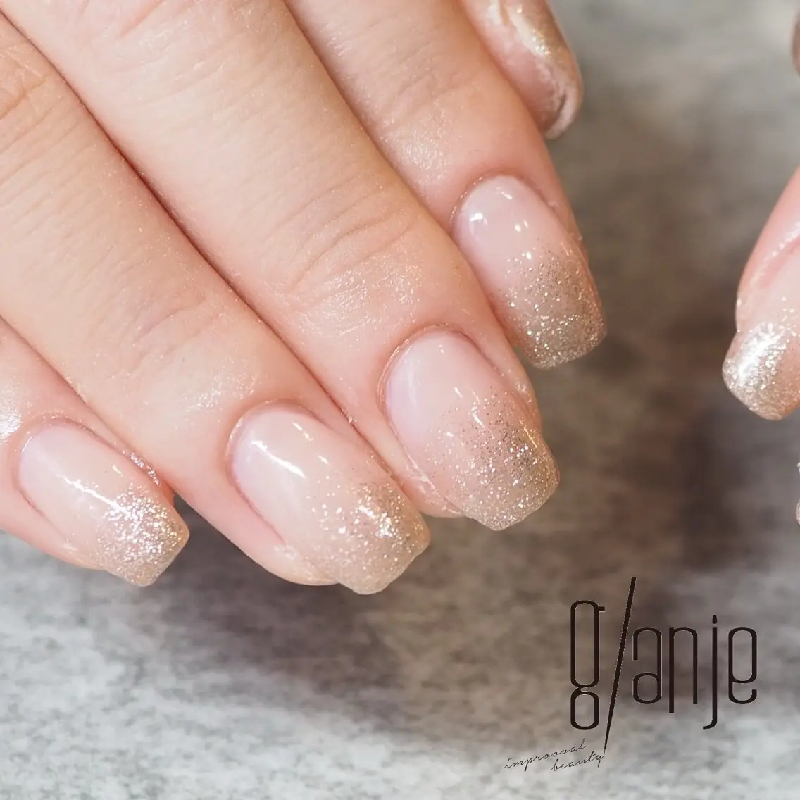 ネイル ハンドネイル glaNje aoiのネイルデザイン