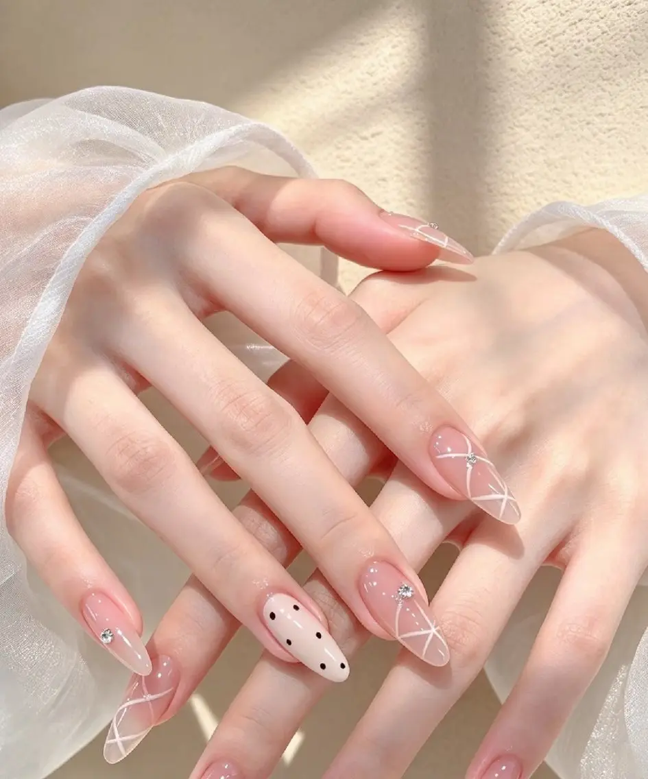 ネイル ハンドネイル 🍁Ayumi 💐 Nailsのネイルデザイン
