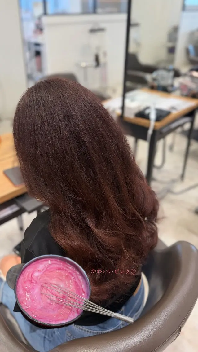 カラー ブラウンカラー ピンクカラー ヘアカラー 竹之内 夢羅のヘアスタイル