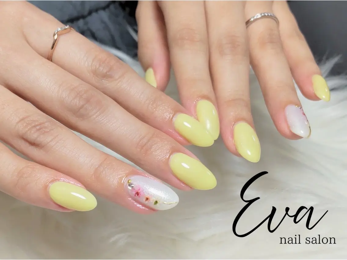 ネイル ハンドネイル Éva nail MARIのネイルデザイン