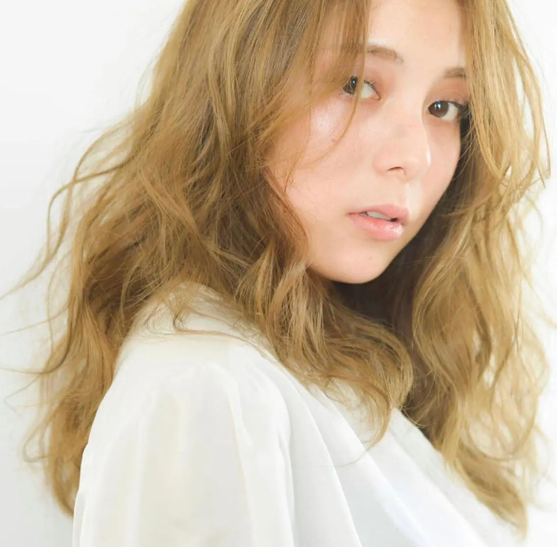 ロング カラー Bonheur umedaのヘアスタイル