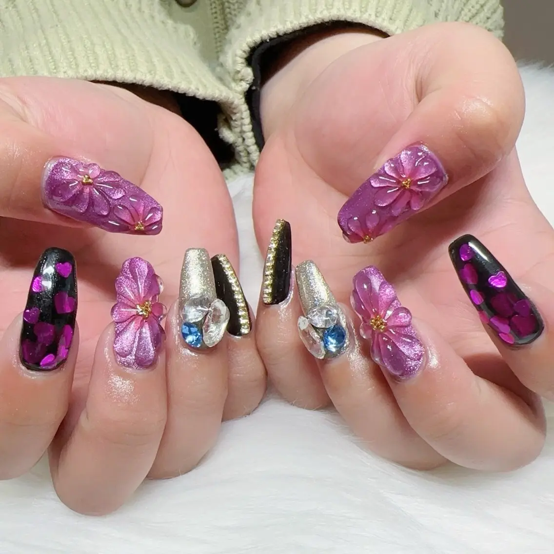 ネイル nail saron Aphrisのネイルデザイン