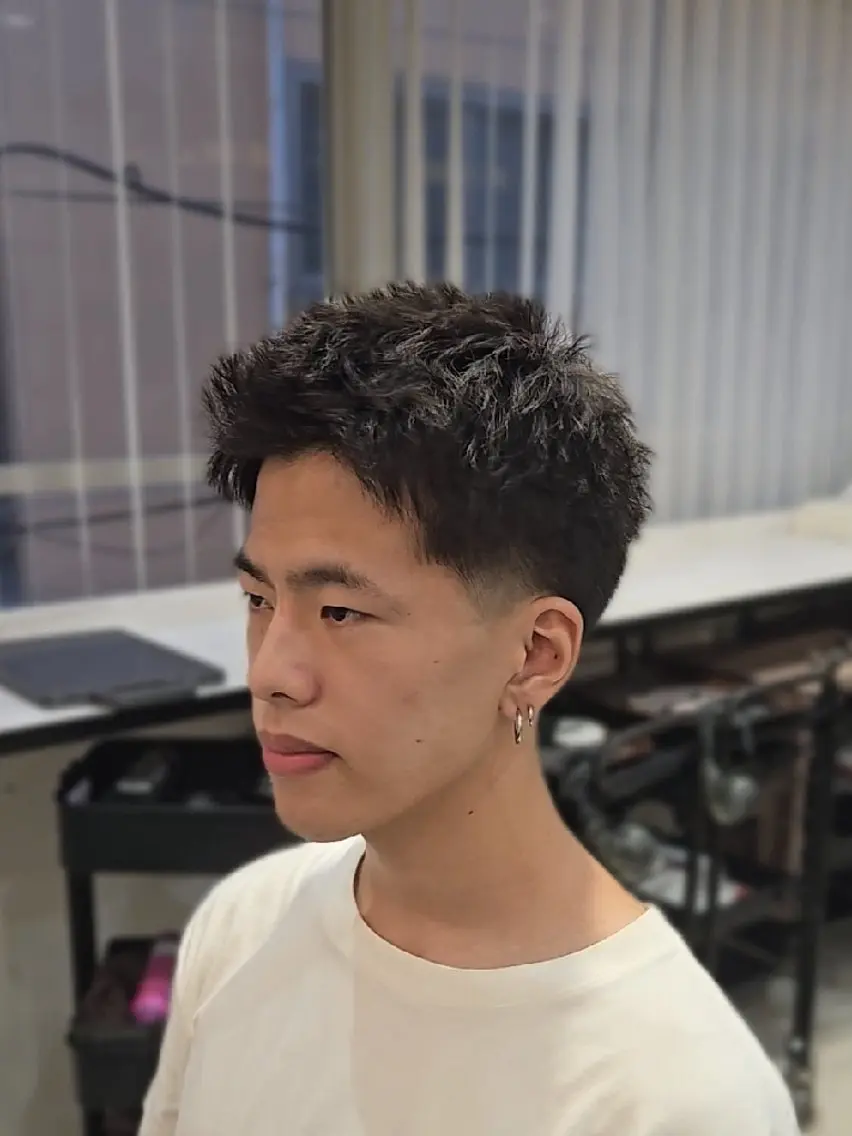 メンズ ショート フェードカット くせ毛 カット ヘアセット LEN名古屋/パーマ 海外ヘア/メンズ特化のヘアスタイル