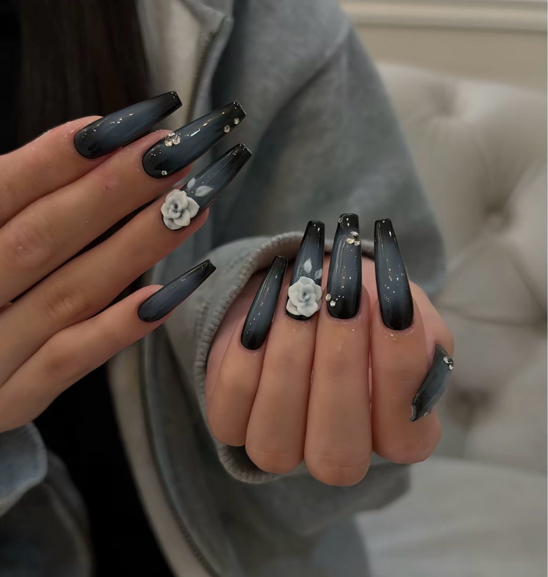 ネイル ハンドネイル NiJi Nailsのネイルデザイン