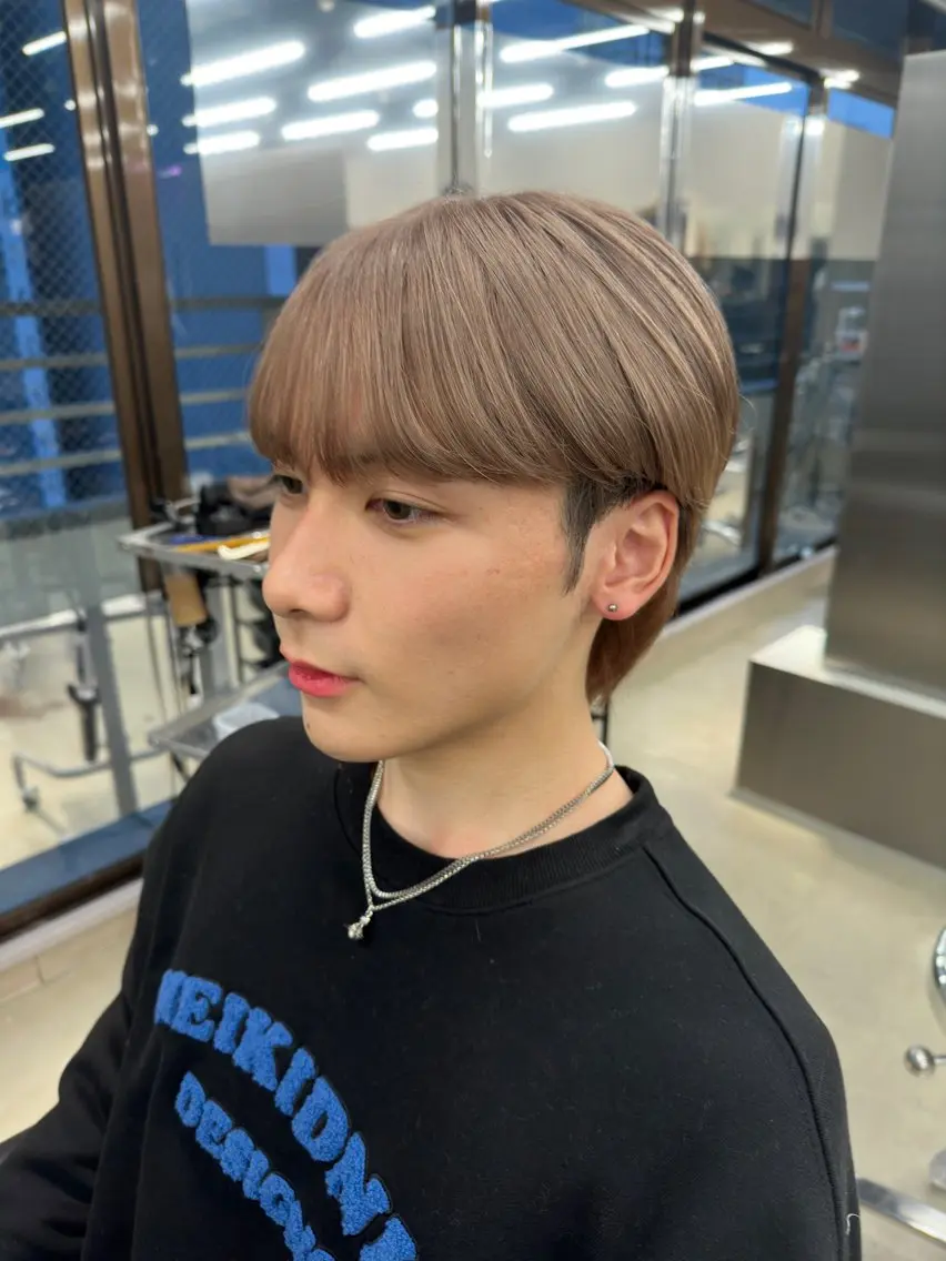 ショート カラー メンズ グレージュ ミルクティーグレージュ 鈴木/ボブ/ ミルクティー/ピンクのヘアスタイル
