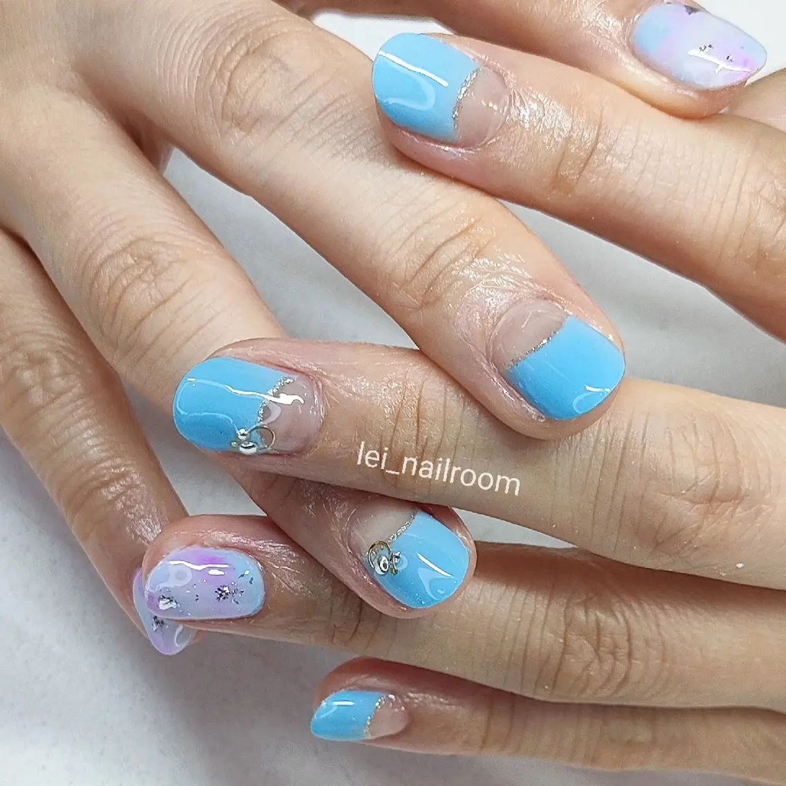 ネイル アートネイル フレンチネイル 持ち込み lei🌼 nailroomのネイルデザイン