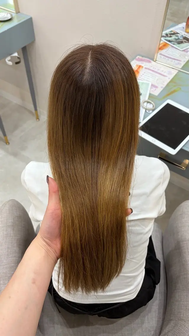 カラー やぶかみ りんのヘアスタイル
