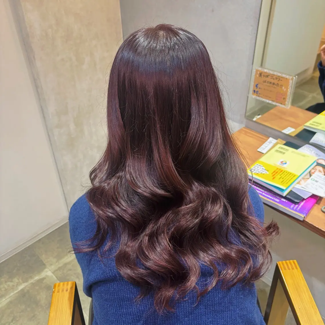 カラー カシス レッドカラー 柴藤 れもんのヘアスタイル