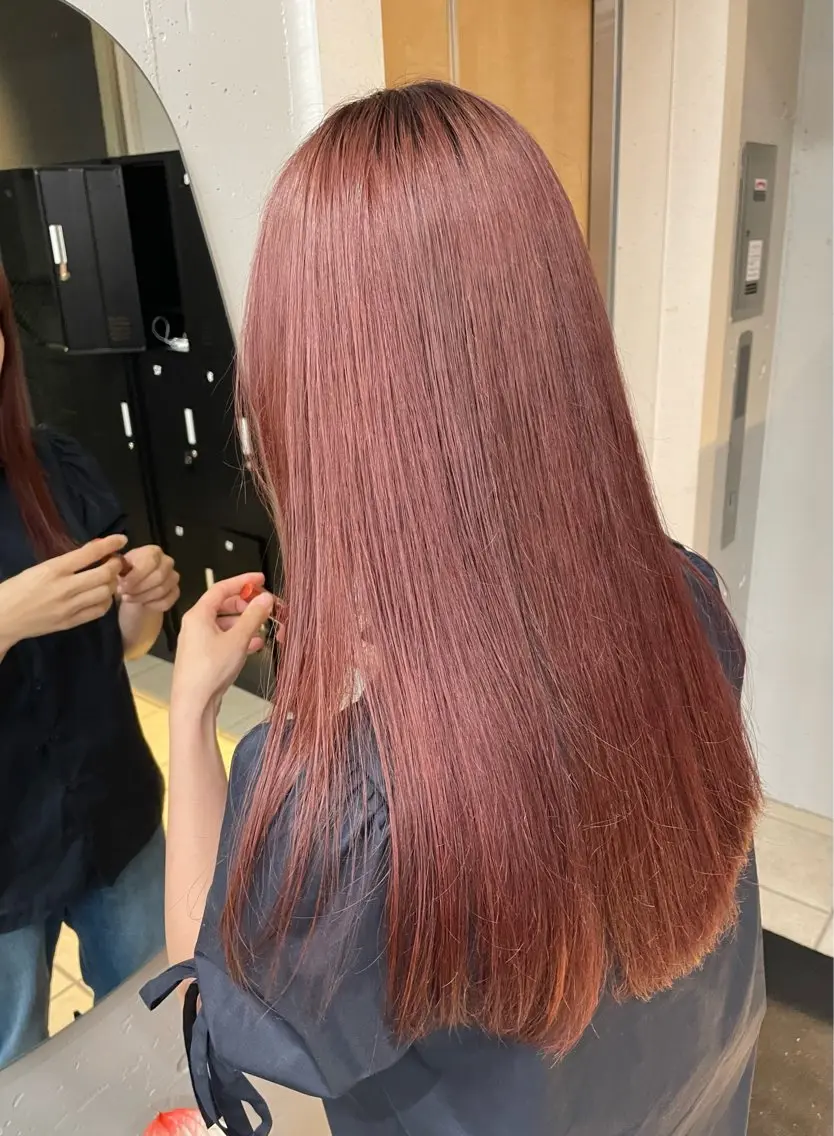 ロング miku/天神 艶カラーのヘアスタイル