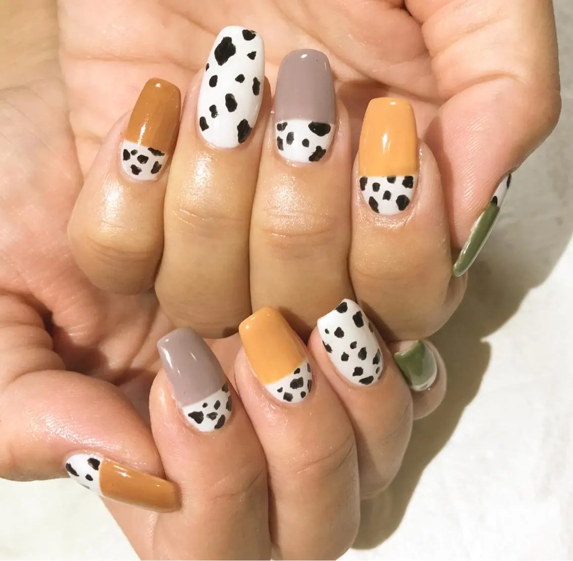 ネイル フットネイル ニュアンスネイル シンプルネイル 春ネイル 夏ネイル nail fufla ♡yamane♡のネイルデザイン