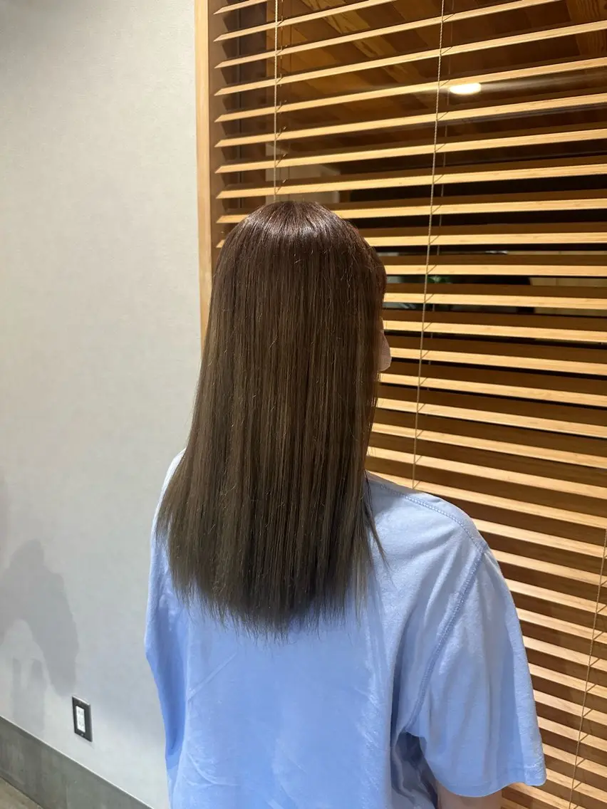セミロング ヘアカラー 大石 楓のヘアスタイル