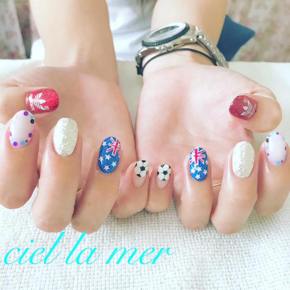 ネイル ハンドネイル フットネイル ciel la merのネイルデザイン