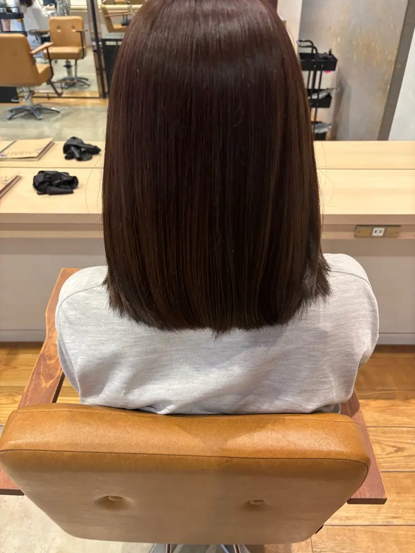 ミディアム 矢部 菜々のヘアスタイル