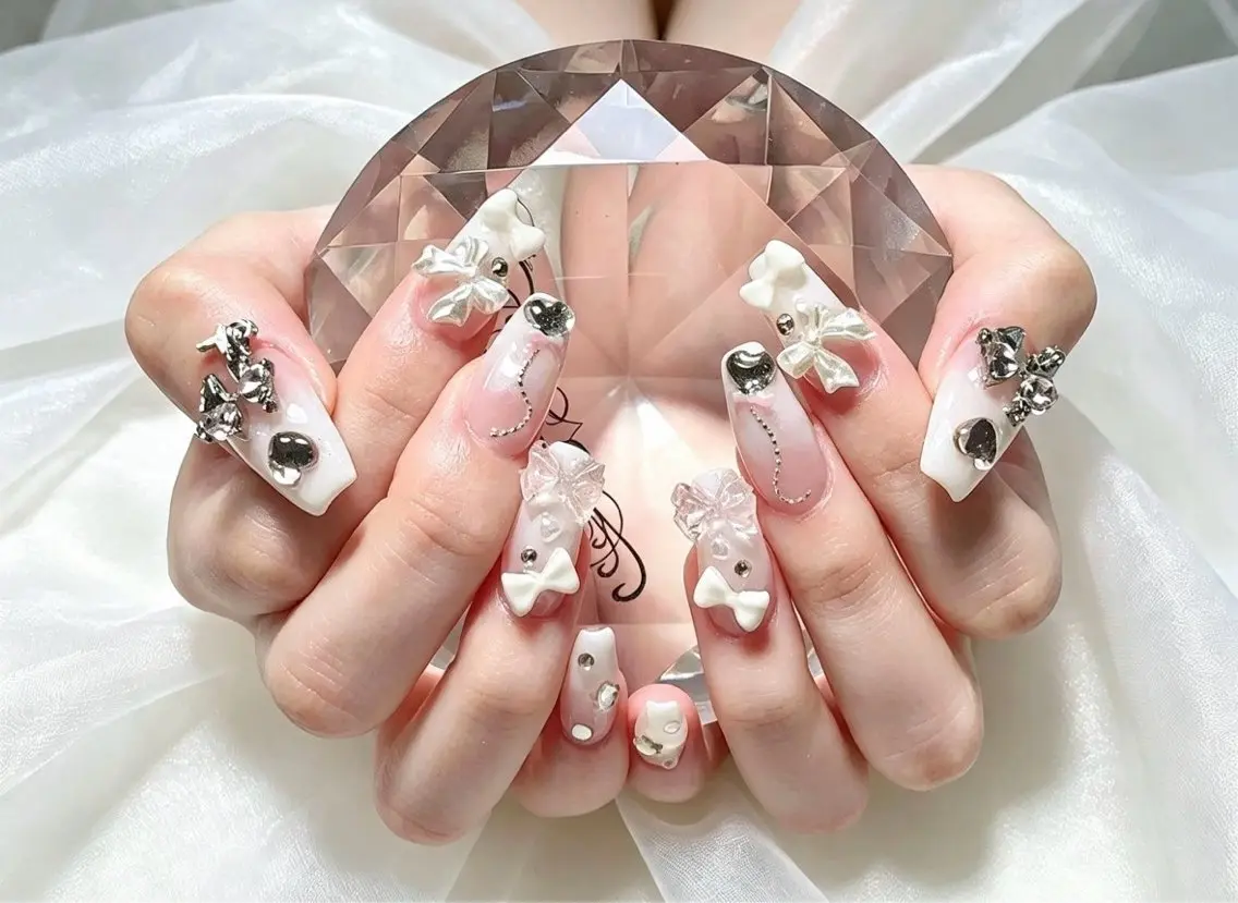 ネイル ハンドネイル Plouta Nailsalonのネイルデザイン