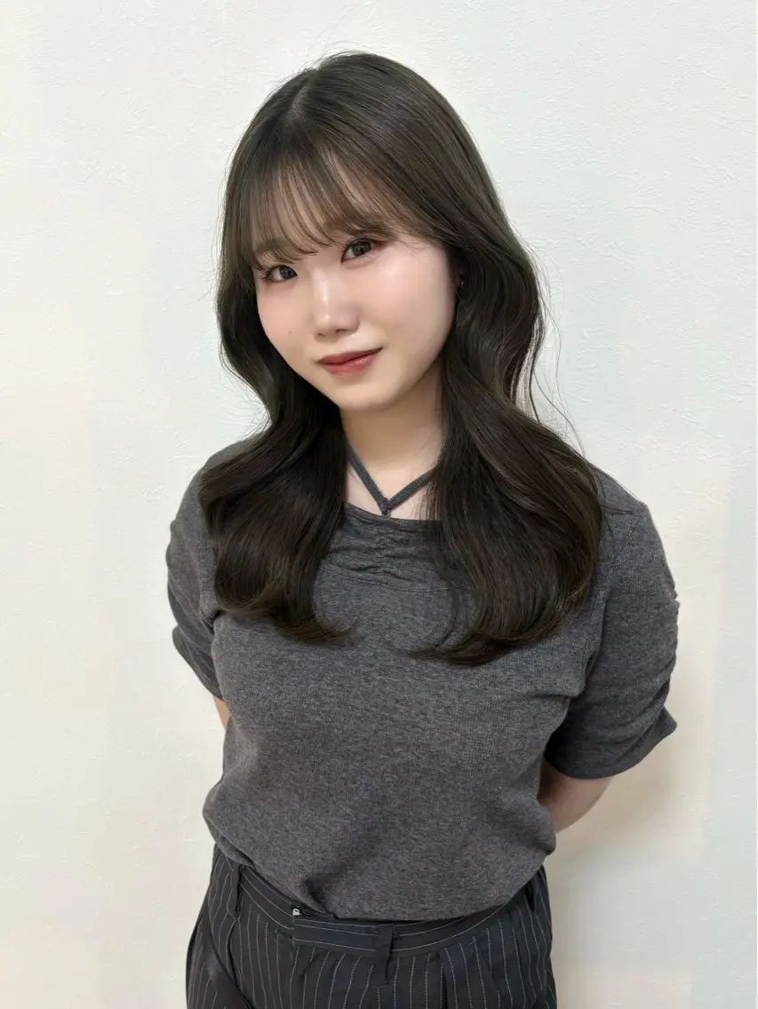 セミロング カラー 盛れる韓国ヘア🩰/ ワンホンヘア/華のヘアスタイル