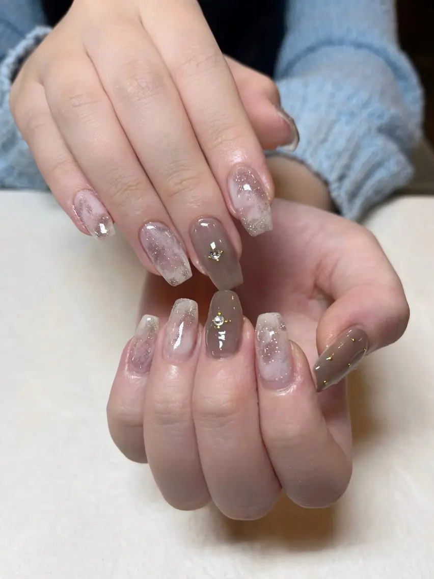 ネイル ハンドネイル AYANO nanaのネイルデザイン