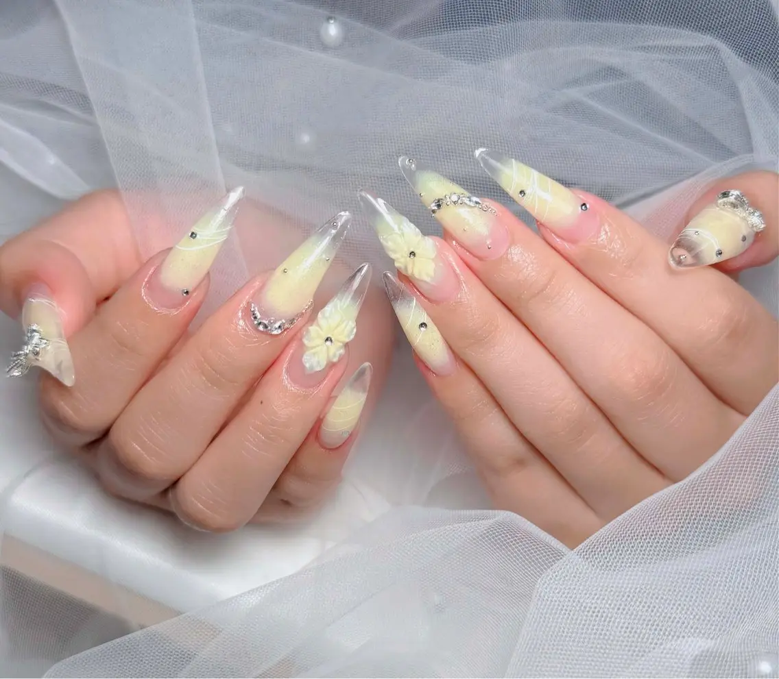 ネイル アートネイル 持ち込み ワンホンネイル ハンドネイル Lenie Nail Salonのネイルデザイン