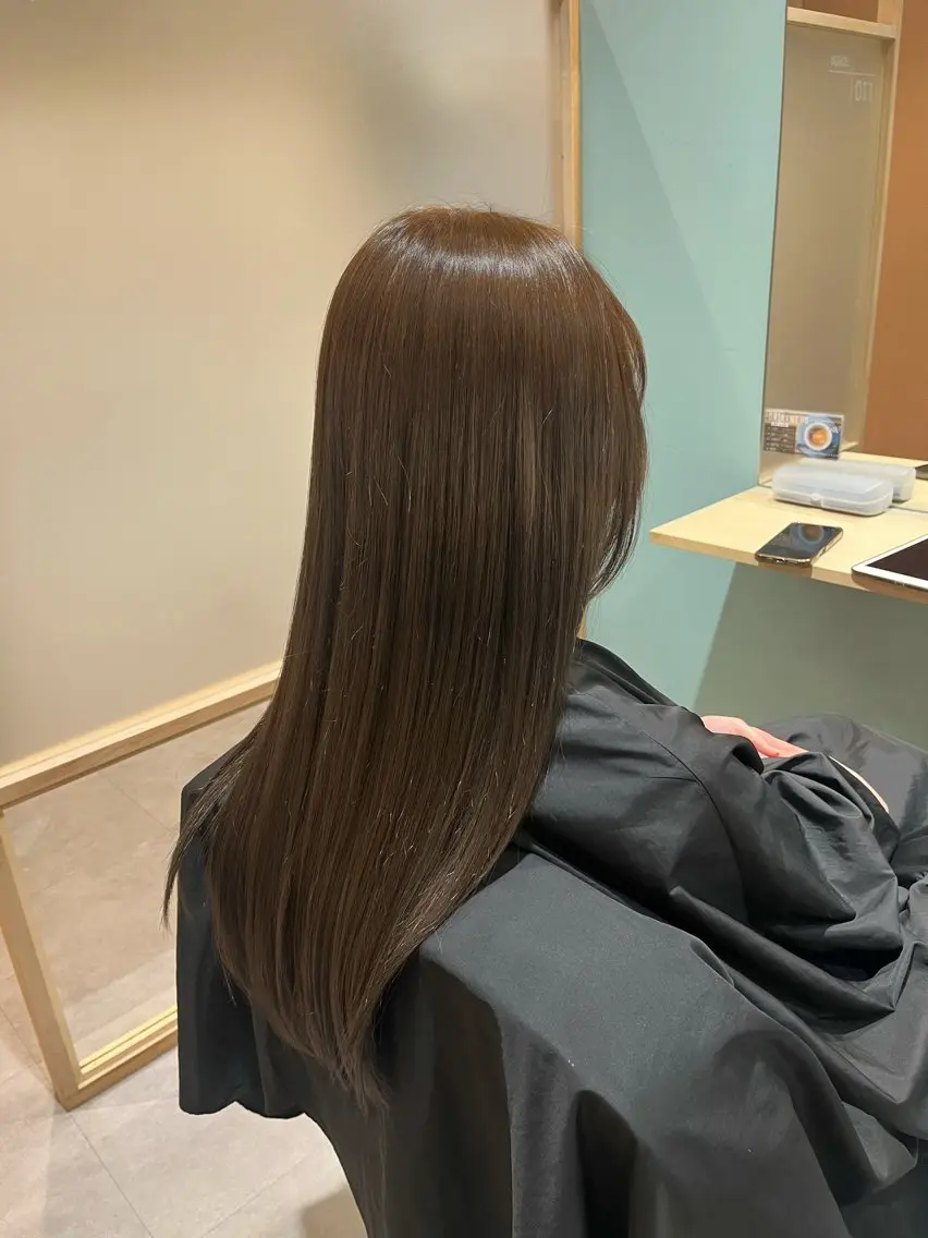 ロング カラー 相田 佳乃のヘアスタイル