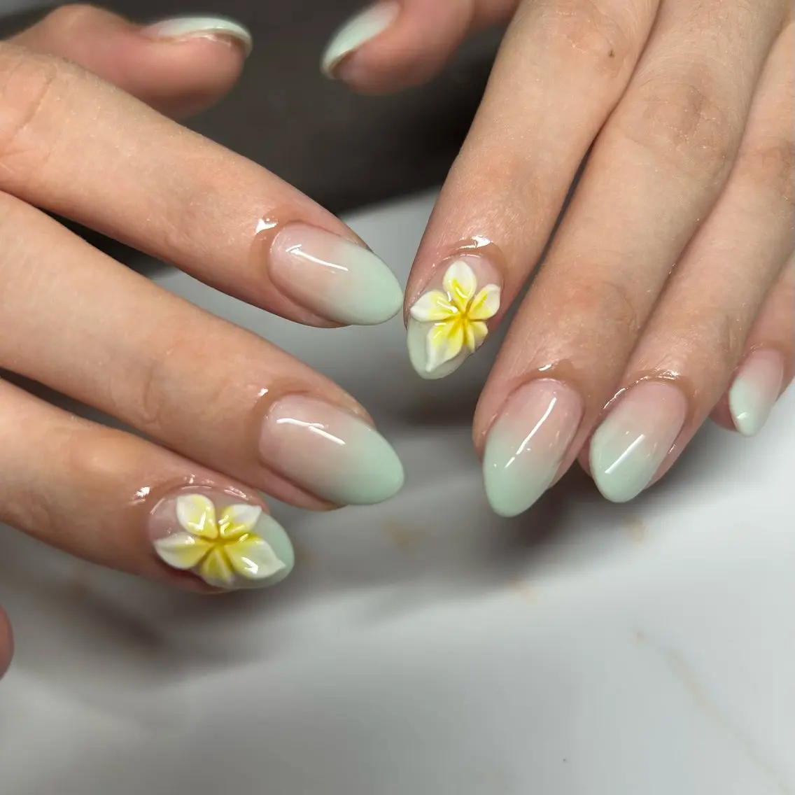 ネイル Allure 小山店 結咲(ゆいさ)のネイルデザイン