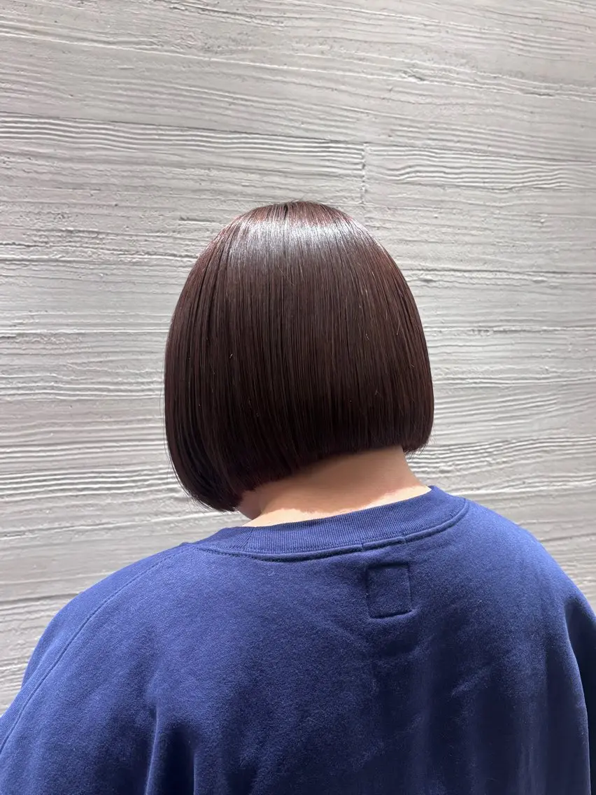 ショート ボブ ルナ ♬レイヤー/ブリーチのヘアスタイル