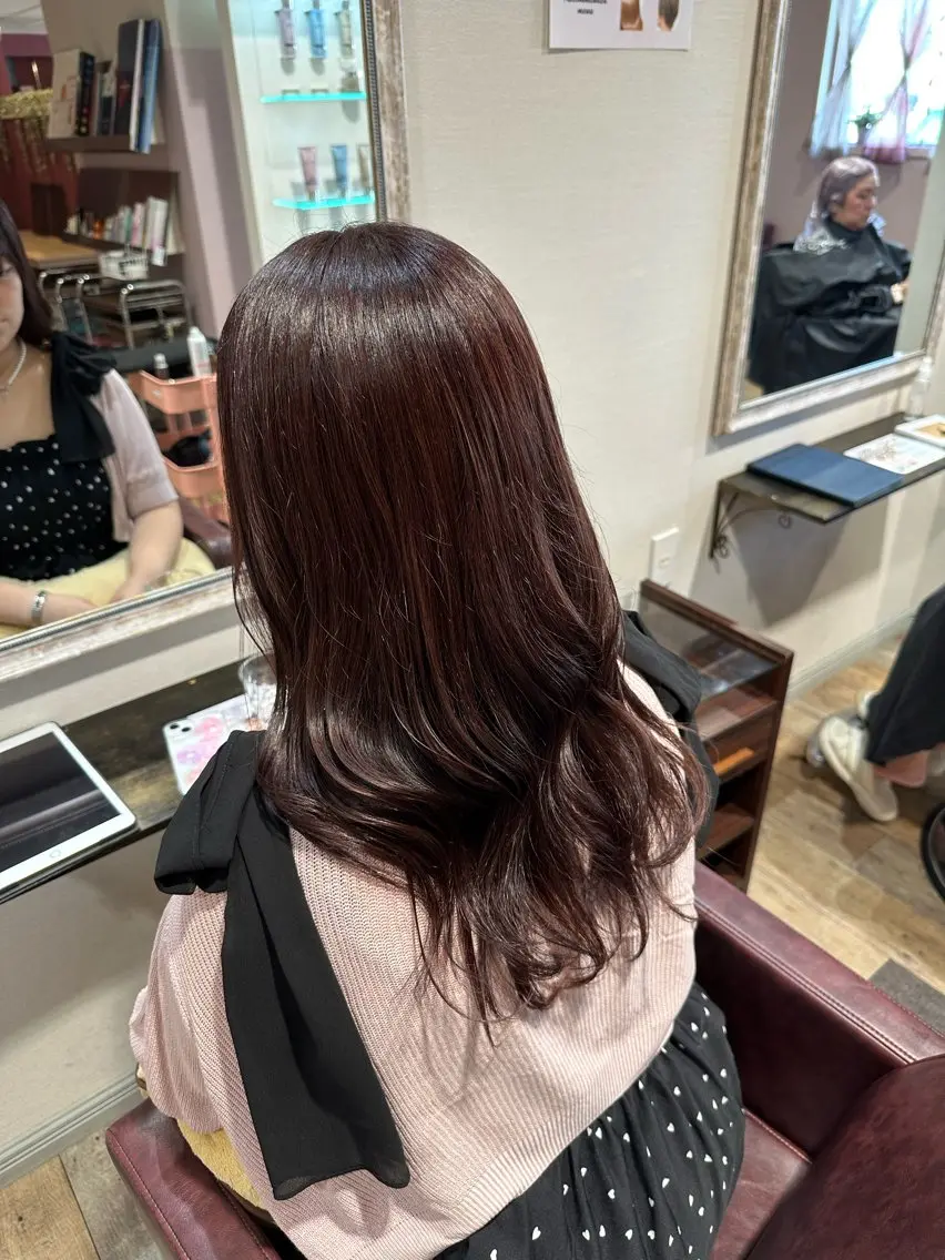 セミロング カラー 柔らかいbeige ¦韓国¦🩰マユ🩰のヘアスタイル