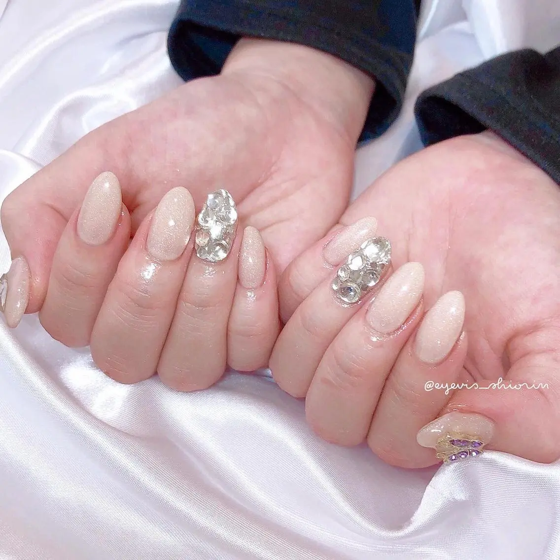 ネイル ROWnail Shioneのネイルデザイン