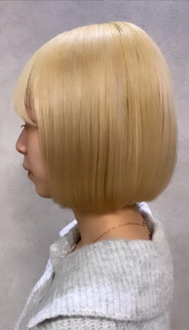ミディアム ヘアカラー ♡派手髪カラー♡ 🅝🅐🅝🅐のヘアスタイル