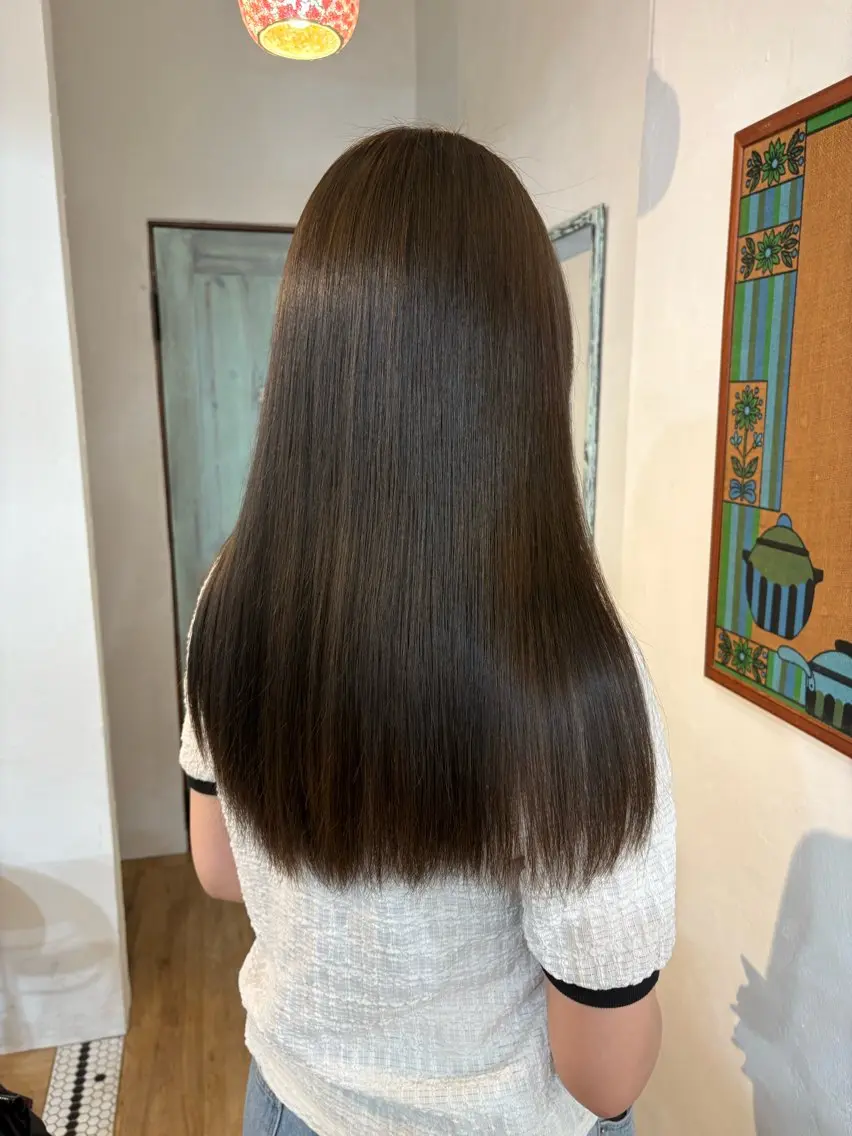 ロング ムラカミ ミキのヘアスタイル