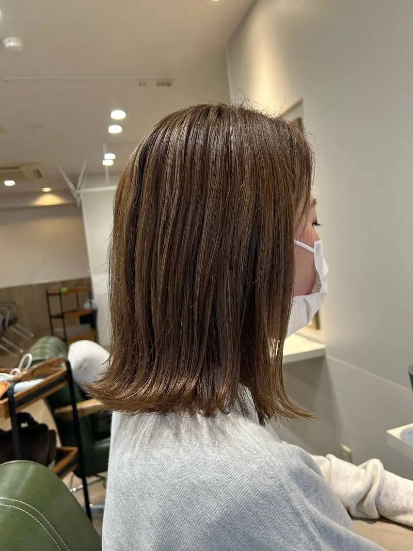 ミディアム カラー ハイライトカラー ハイライト カット ヘアカラー トリートメント ヒロタ ハルヒ🦁のヘアスタイル