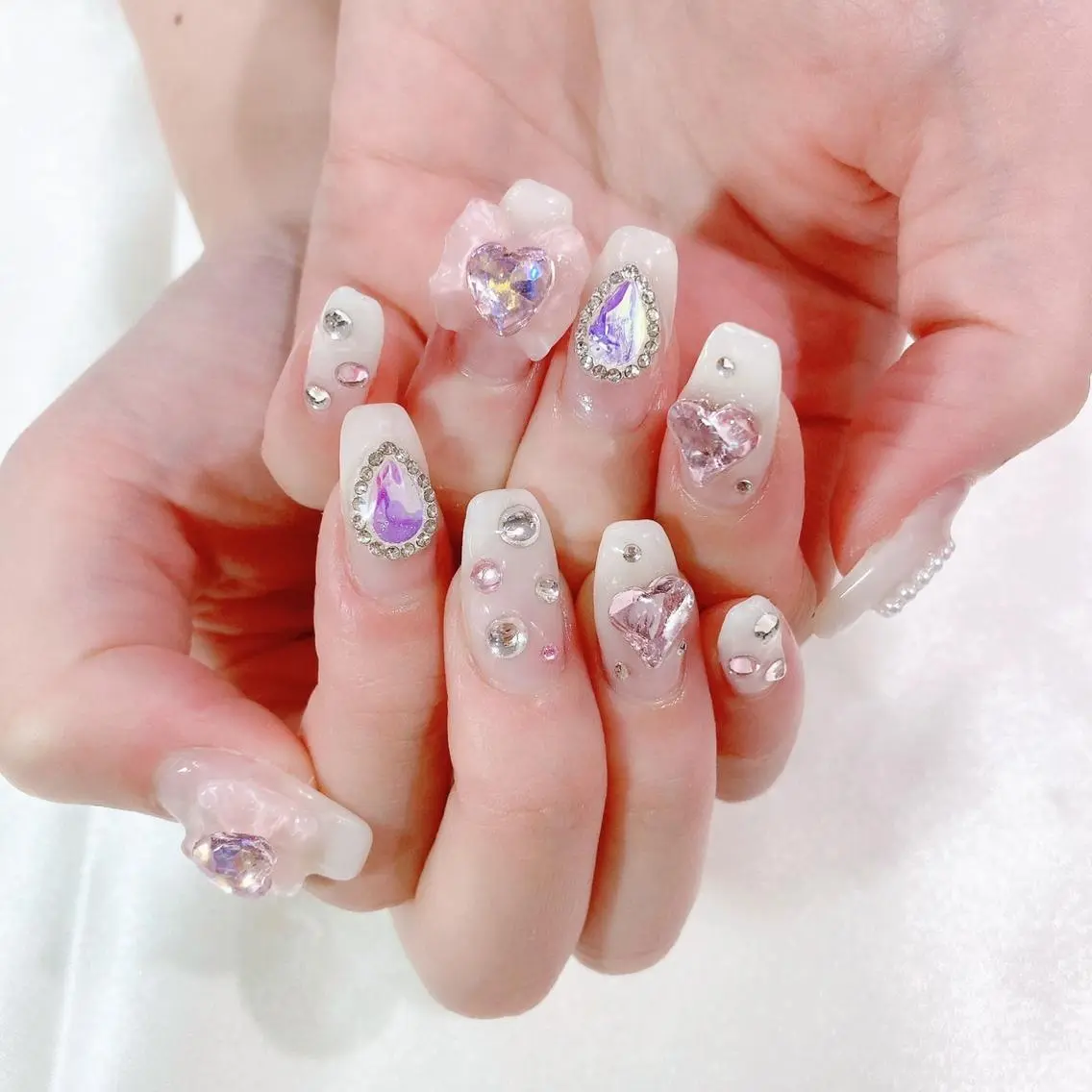 ネイル ジェルネイル グラデーション ハート キラキラネイル パラジェル ハンドネイル Salon Ｋのネイルデザイン